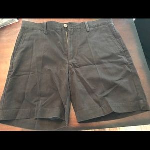 Amazon Essentials Men’s Slim-fit 7” Short- Black